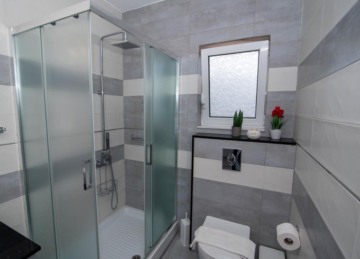 Mary'S Luxury Apartment Elaia. Elia  Exterior foto